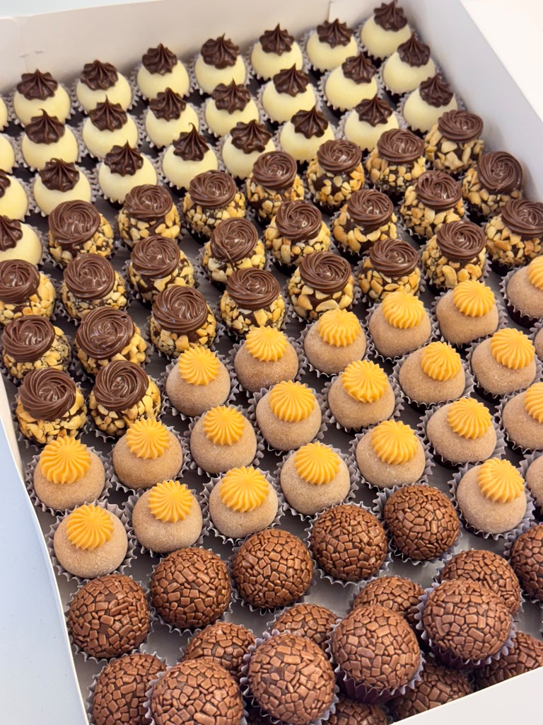 Gourmet Brigadeiro Tray